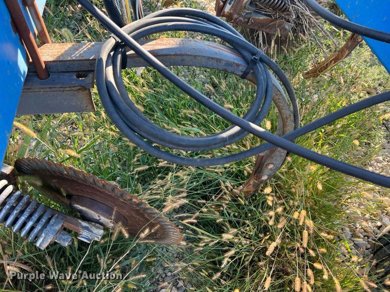 image for item NA9199 DMI Nutri-Placr 4300  anhydrous ammonia applicator