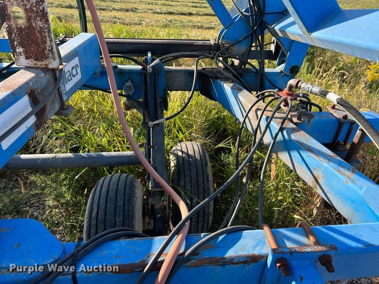 image for item NA9199 DMI Nutri-Placr 4300  anhydrous ammonia applicator