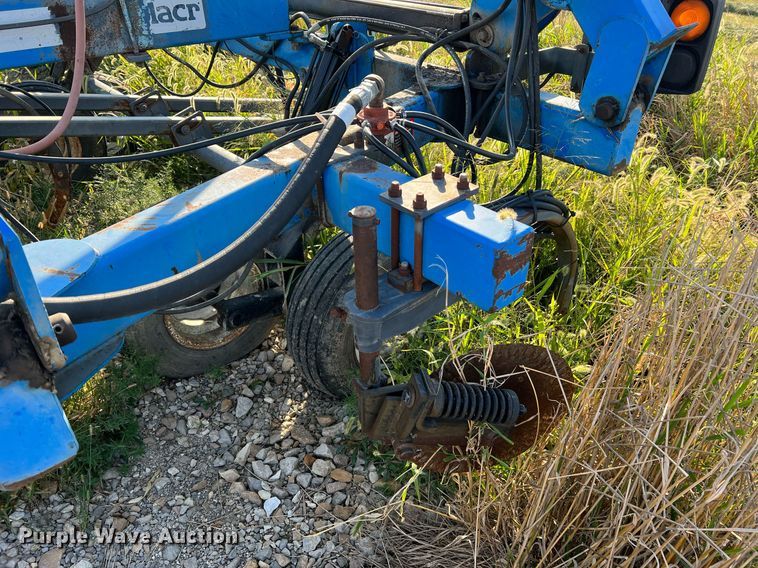 image for item NA9199 DMI Nutri-Placr 4300  anhydrous ammonia applicator