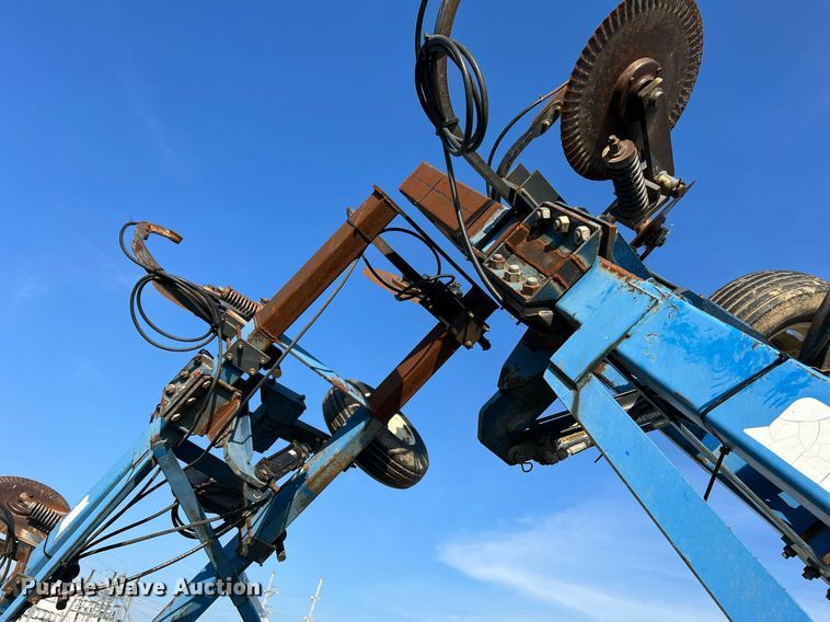 image for item NA9199 DMI Nutri-Placr 4300  anhydrous ammonia applicator