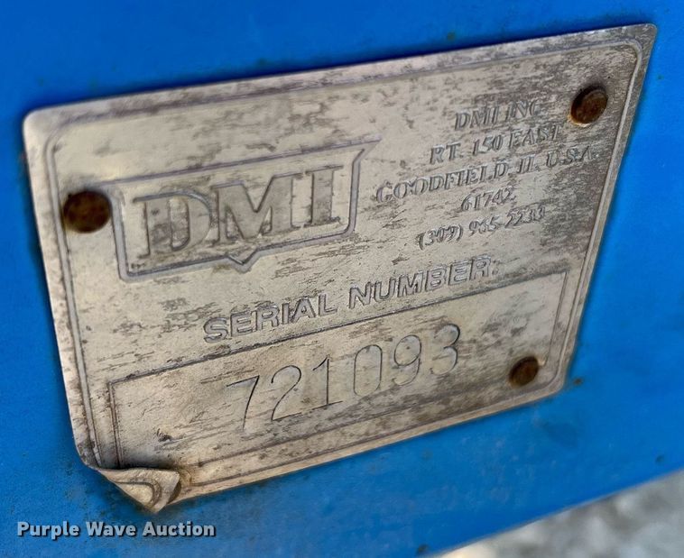 image for item NA9199 DMI Nutri-Placr 4300  anhydrous ammonia applicator