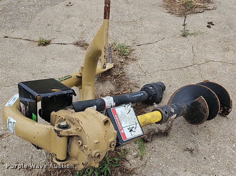 image for item NJ9813 Land Pride  auger