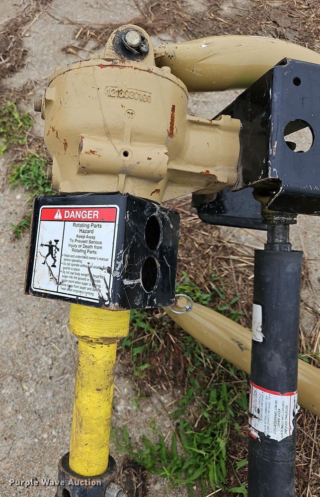 image for item NJ9813 Land Pride  auger