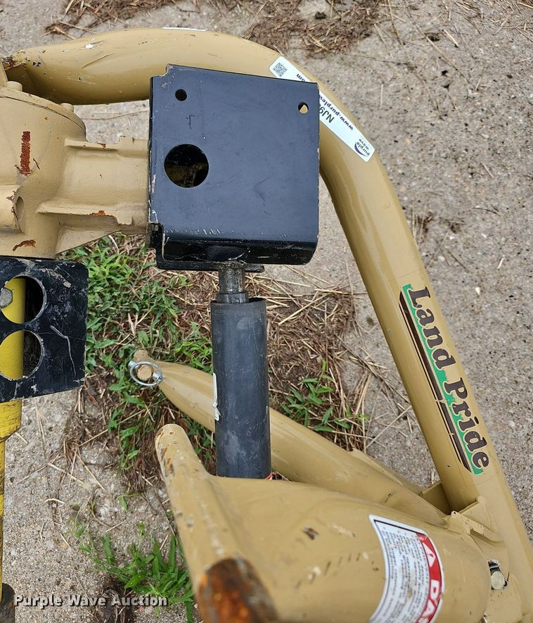 image for item NJ9813 Land Pride  auger