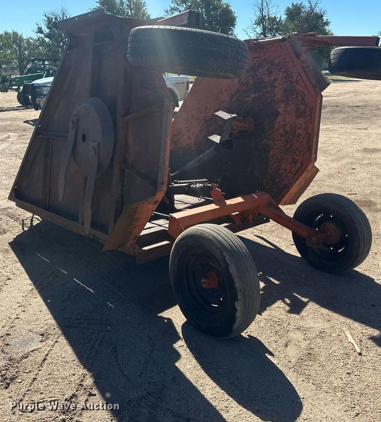 image for item NM9548 Batwing rotary mower