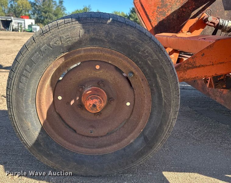 image for item NM9548 Batwing rotary mower