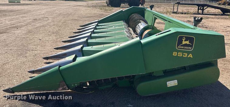 image for item NM9549 John Deere 853A  all-crop head