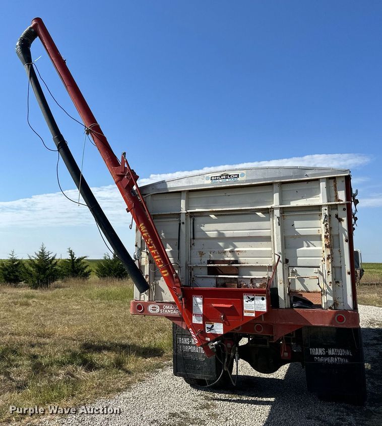 image for item NP9446 1975 Ford  grain truck
