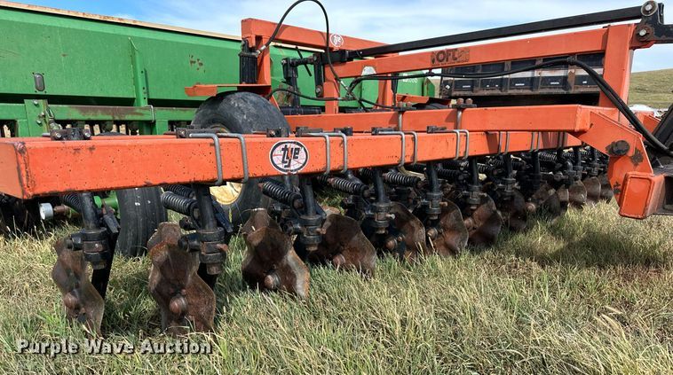 image for item NP9541 Great Plains  3PD15-247589 grain drill