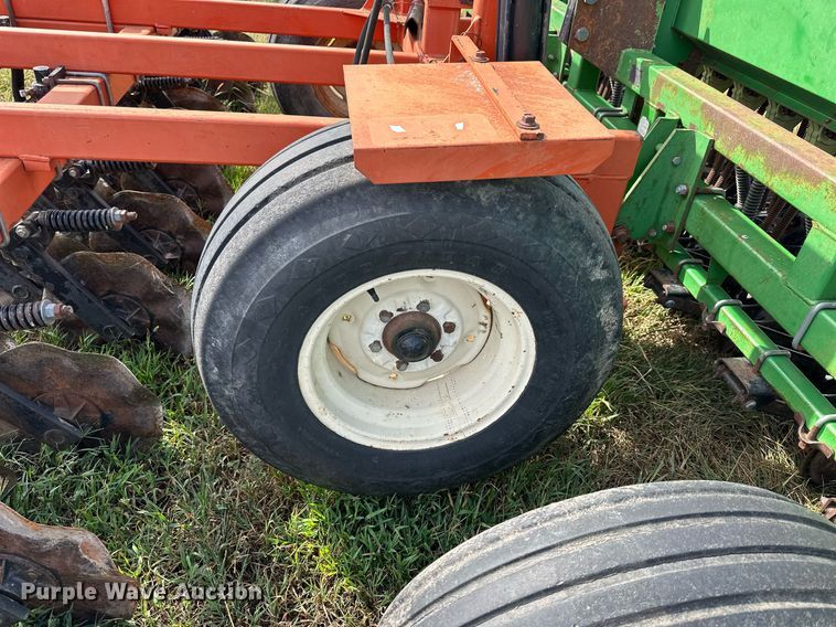 image for item NP9541 Great Plains  3PD15-247589 grain drill