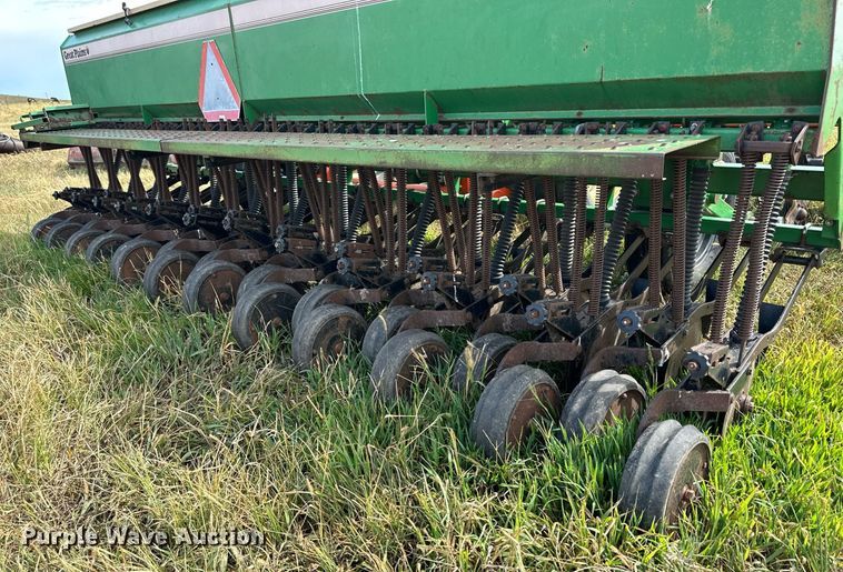 image for item NP9541 Great Plains  3PD15-247589 grain drill