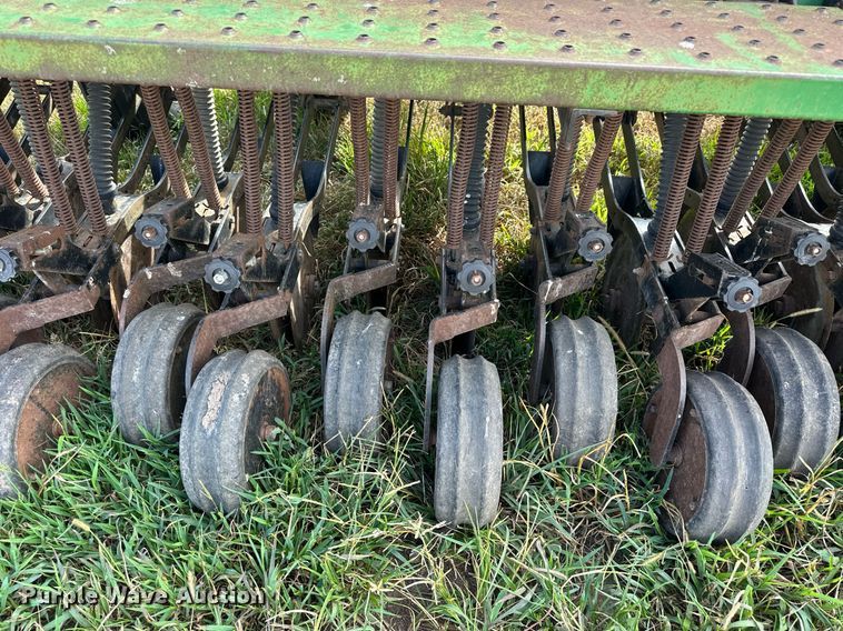 image for item NP9541 Great Plains  3PD15-247589 grain drill