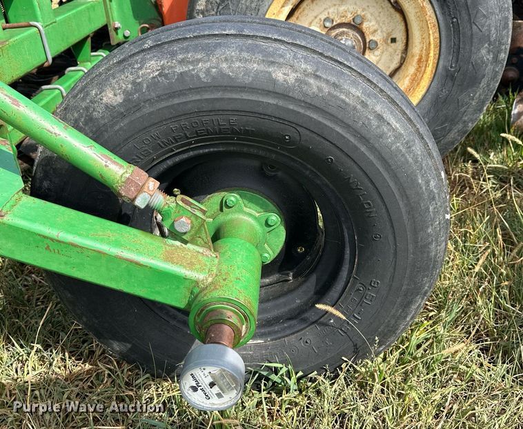 image for item NP9541 Great Plains  3PD15-247589 grain drill