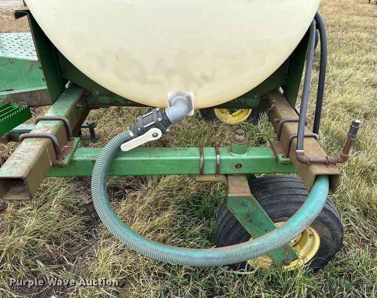 image for item NP9544 John Deere 250 sprayer
