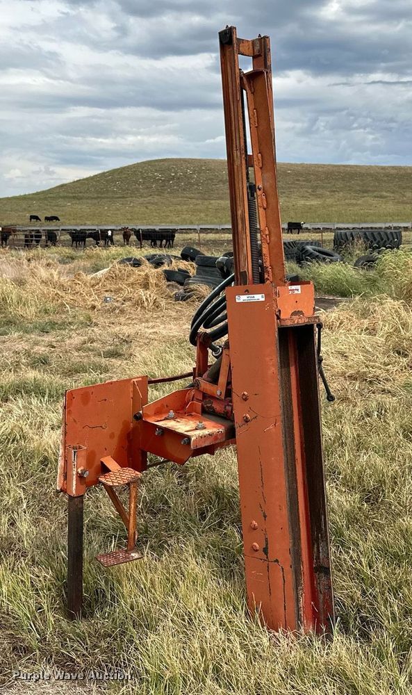 image for item NP9546 Skid steer post driver