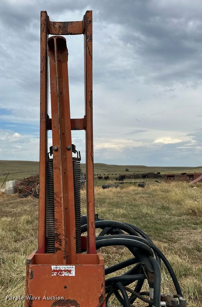 image for item NP9546 Skid steer post driver