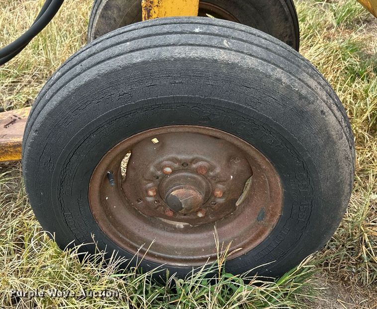 image for item NP9547 Ashland Industries  450D scraper