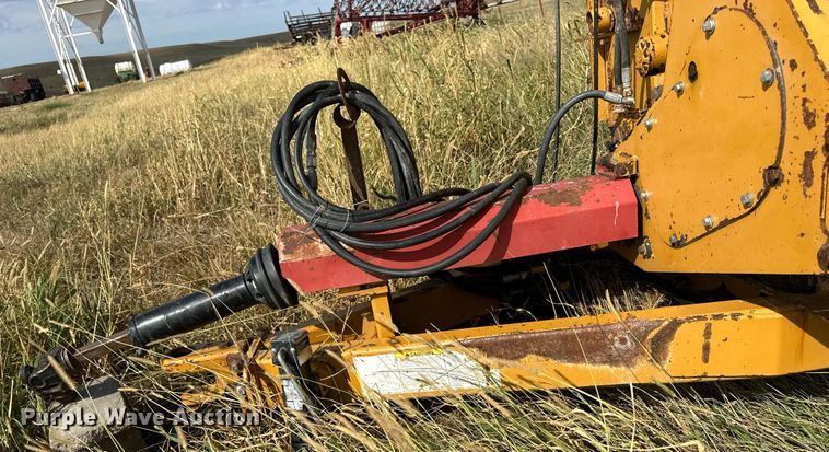 image for item NP9551 Haybuster 2650 bale processor