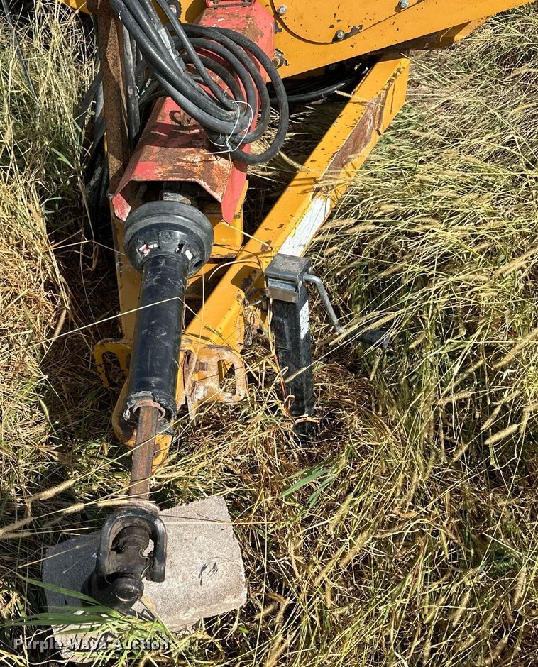 image for item NP9551 Haybuster 2650 bale processor