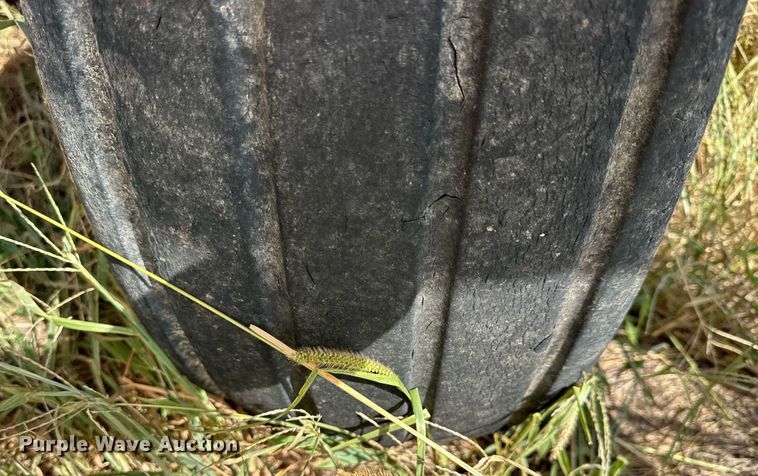 image for item NP9551 Haybuster 2650 bale processor