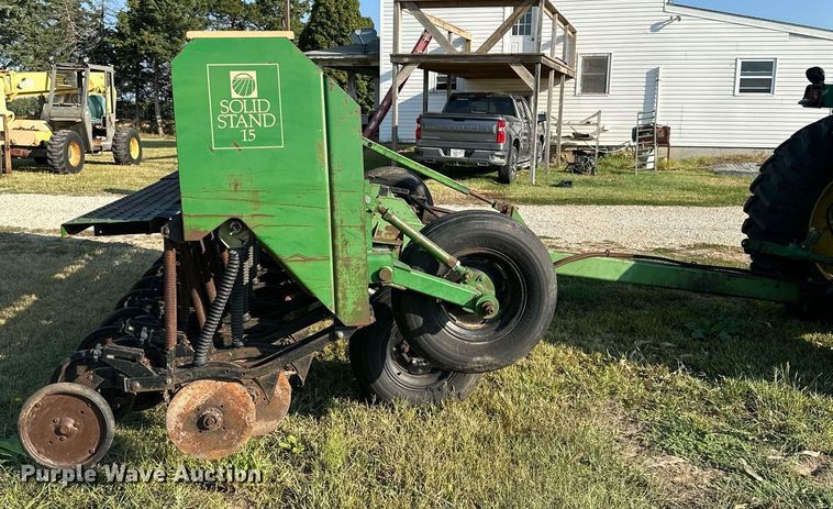 image for item NP9553 Great Plains PD15-247589  grain drill