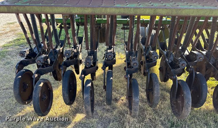 image for item NP9553 Great Plains PD15-247589  grain drill