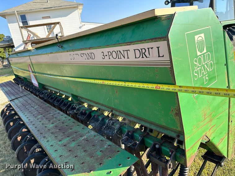 image for item NP9553 Great Plains PD15-247589  grain drill