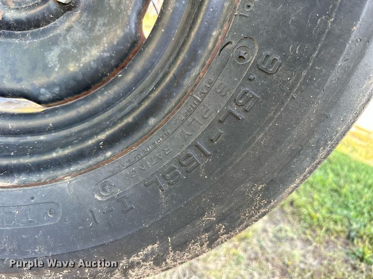 image for item NP9553 Great Plains PD15-247589  grain drill