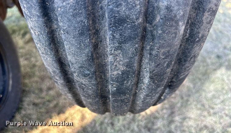 image for item NP9553 Great Plains PD15-247589  grain drill