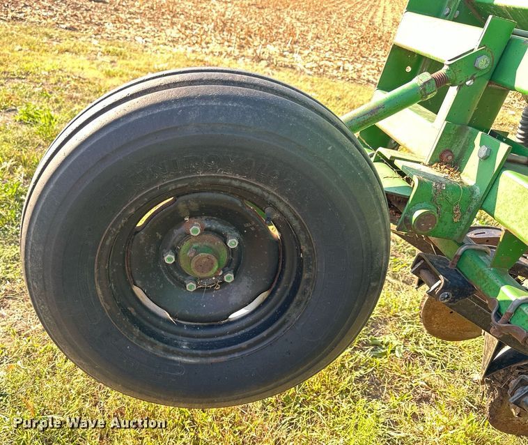 image for item NP9553 Great Plains PD15-247589  grain drill