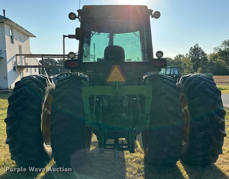 image for item NP9554 1983 John Deere 4650  tractor