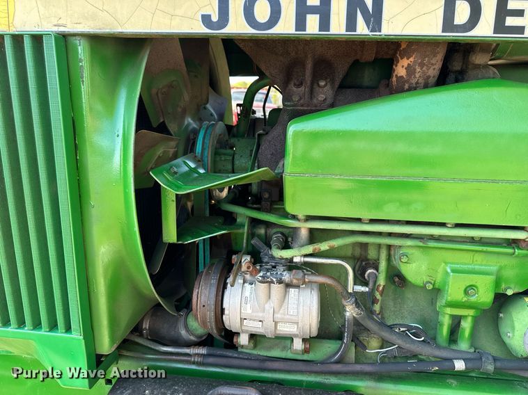 image for item NP9554 1983 John Deere 4650  tractor
