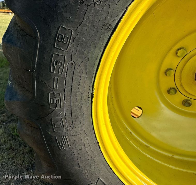 image for item NP9554 1983 John Deere 4650  tractor