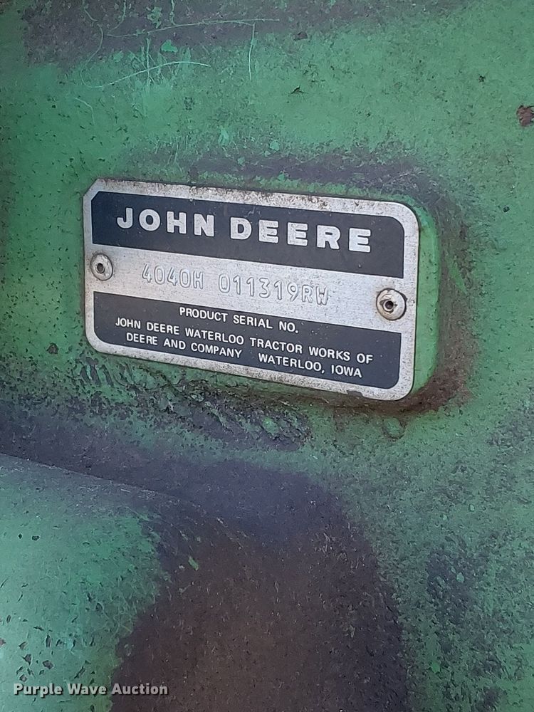 image for item NP9554 1983 John Deere 4650  tractor