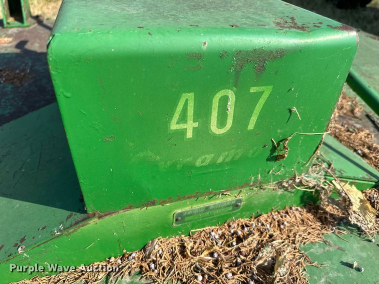 image for item NP9555 John Deere K0407  rotary mower