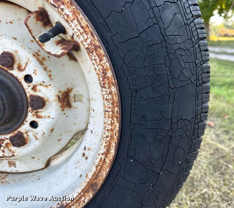 image for item NP9556 Case 513  V-ripper