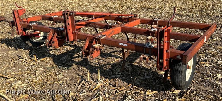 image for item NP9558 International 55  chisel