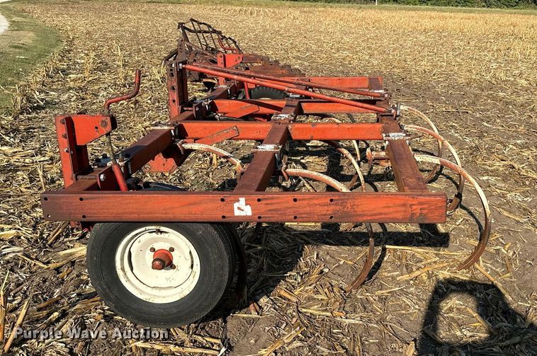 image for item NP9558 International 55  chisel