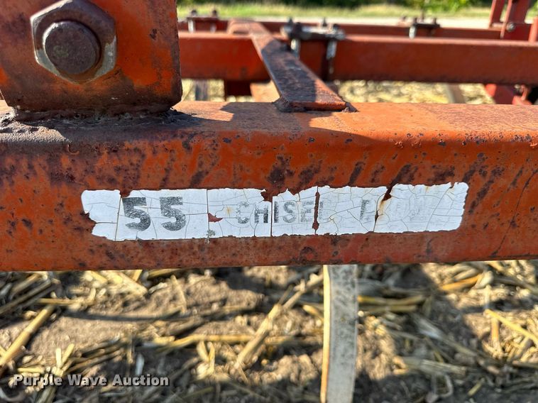 image for item NP9558 International 55  chisel