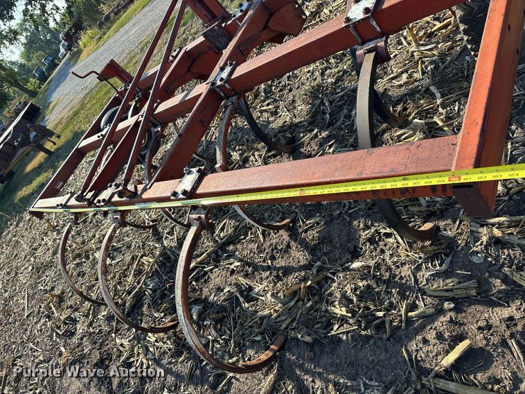 image for item NP9558 International 55  chisel