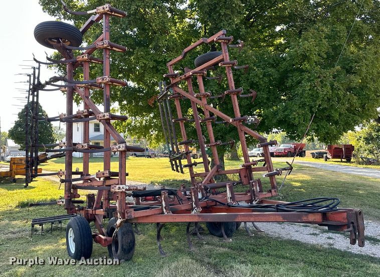 image for item NP9561 Austin 814  field cultivator