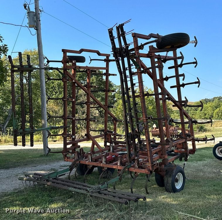 image for item NP9561 Austin 814  field cultivator