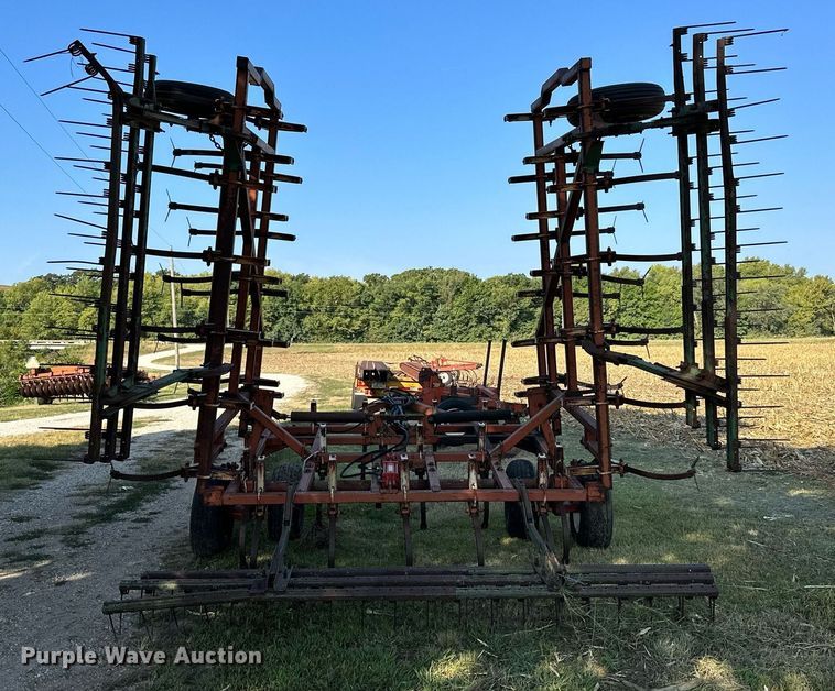 image for item NP9561 Austin 814  field cultivator