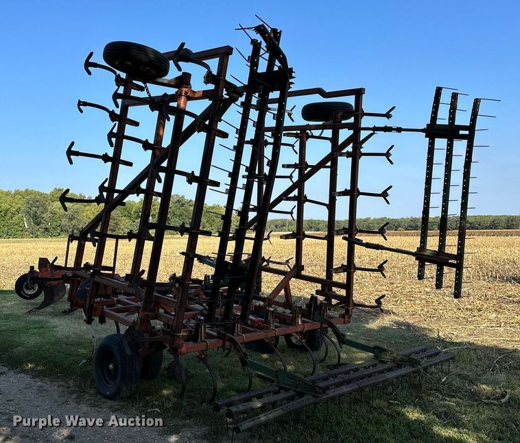 image for item NP9561 Austin 814  field cultivator