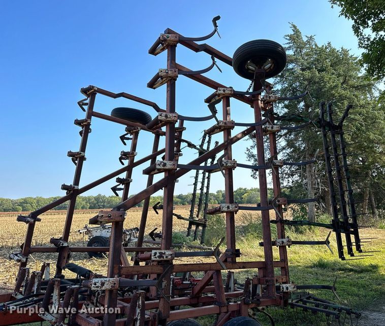 image for item NP9561 Austin 814  field cultivator