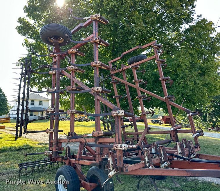 image for item NP9561 Austin 814  field cultivator