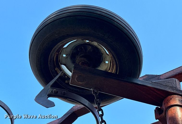 image for item NP9561 Austin 814  field cultivator