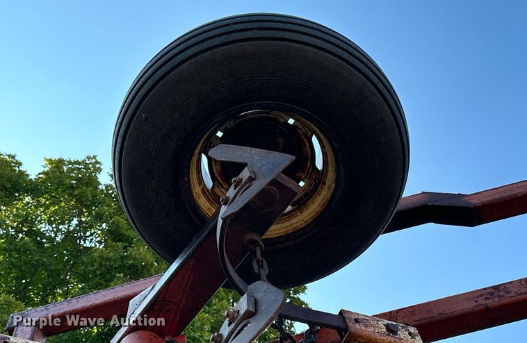 image for item NP9561 Austin 814  field cultivator