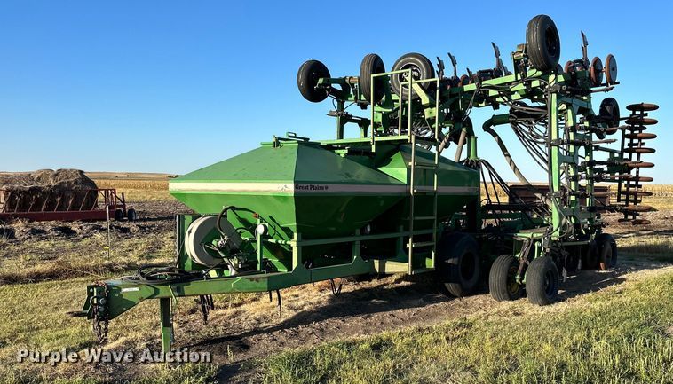 image for item NP9640 Great Plains  air seeder