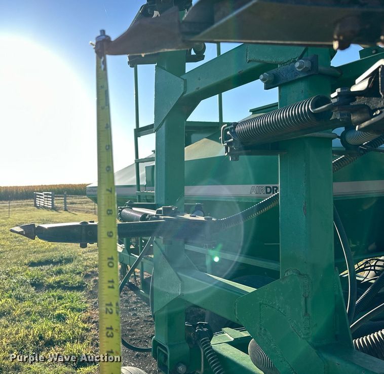 image for item NP9640 Great Plains  air seeder